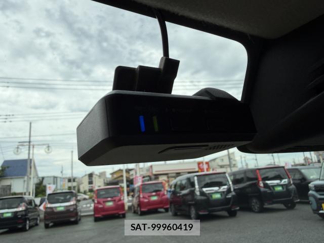Suzuki X BEE 2018-07 8007238-7