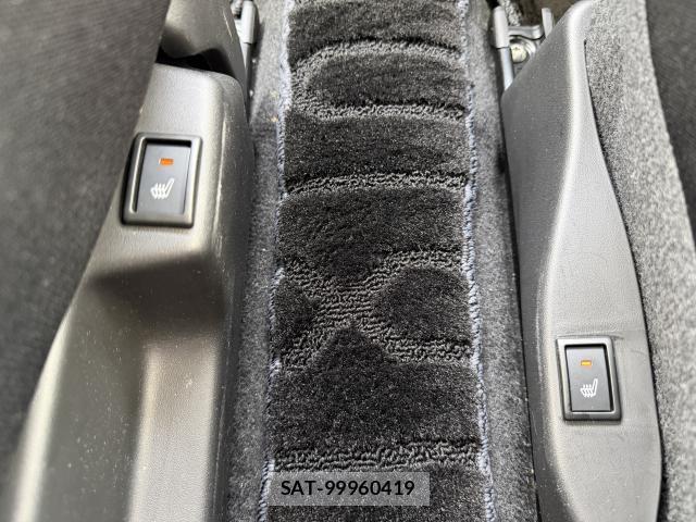 Suzuki X BEE 2018-07 8007238-9
