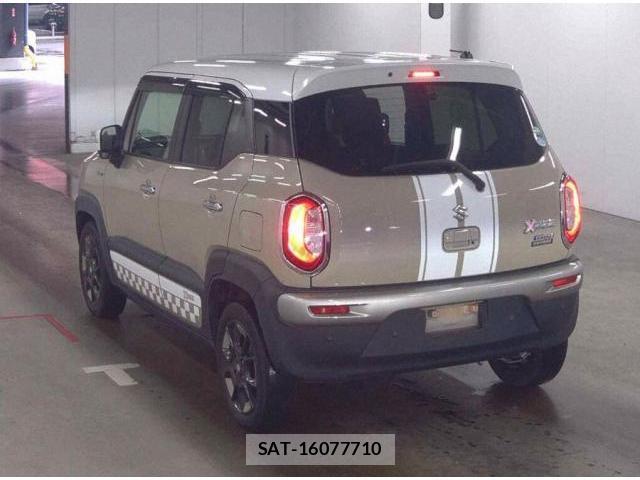 Suzuki X BEE 2021-03 8007281-1