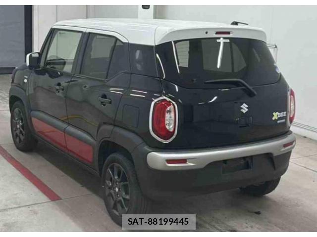 Suzuki X BEE 2021-06 8007988-1