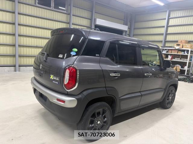Suzuki X BEE 2019-05 8008139-1