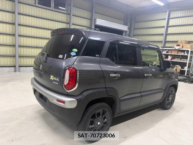 Suzuki X BEE 2019-05 8008139-4