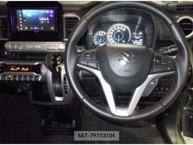 Suzuki X BEE 2022-05 8008233-2