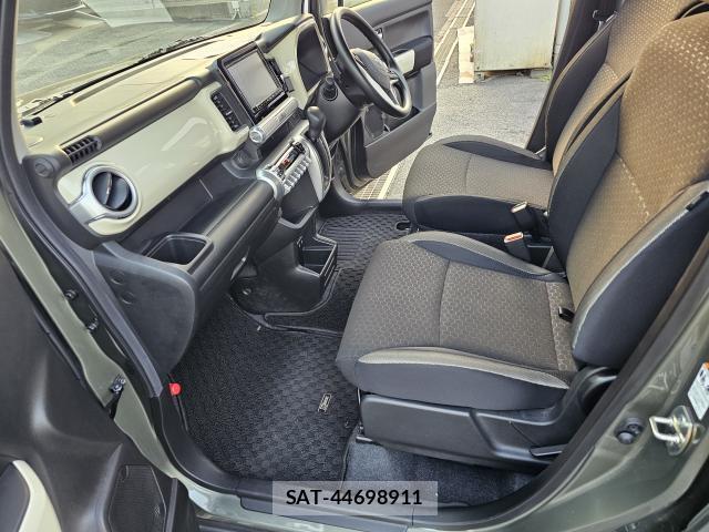 Suzuki X BEE 2023-11 8008902-4