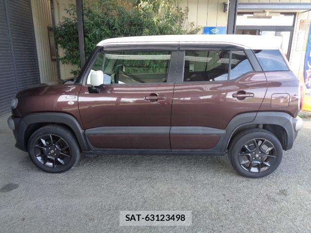 Suzuki X BEE 2018-02 8008966-3