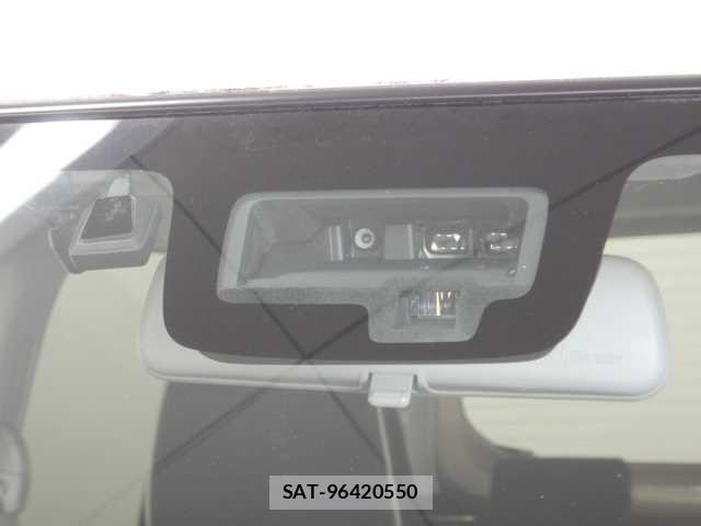 Suzuki X BEE 2019-06 8011033-12