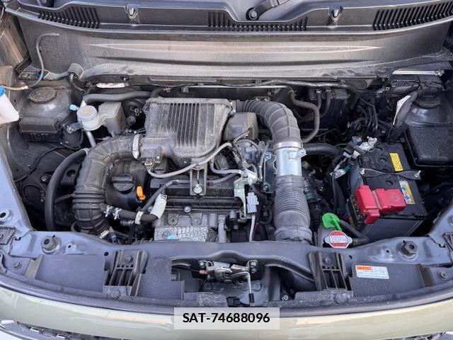 Suzuki X BEE 2022-01 8011145-7