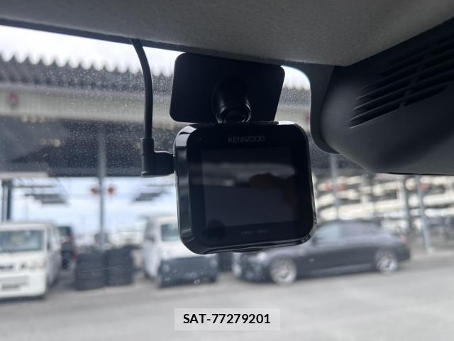 Suzuki X BEE 2023-11 8011370-18