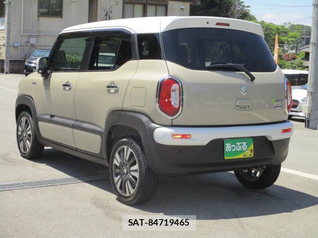 Suzuki X BEE 2025-03 8011692-10