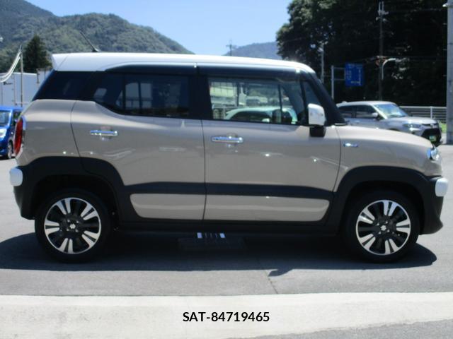 Suzuki X BEE 2025-03 8011692-3
