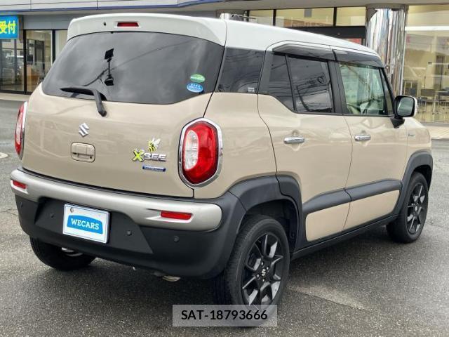 Suzuki X BEE 2020-05 8012223-2