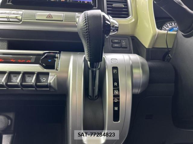 Suzuki X BEE 2019-05 8012255-16