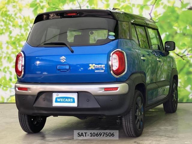 Suzuki X BEE 2018-03 8012453-2