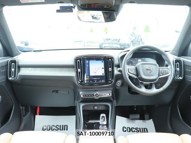 Volvo XC40 2021-06 8003457-3
