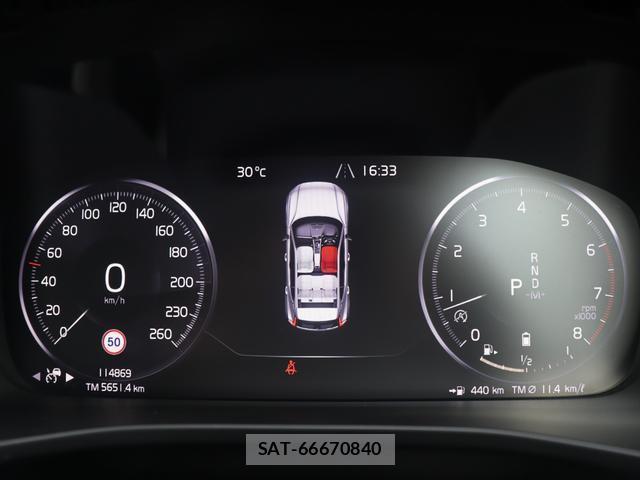 Volvo XC40 2021-02 8004855-12