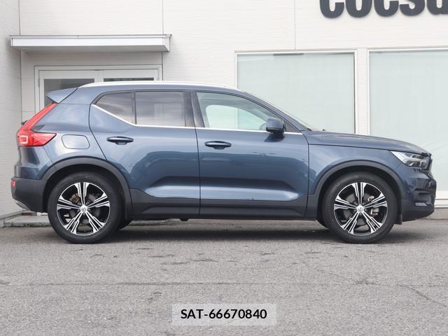 Volvo XC40 2021-02 8004855-6