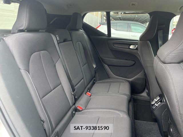 Volvo XC40 2021-09 8004872-10
