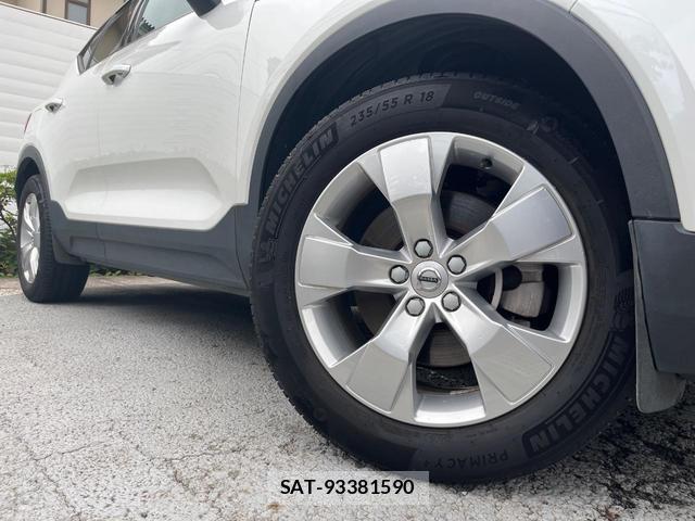 Volvo XC40 2021-09 8004872-14