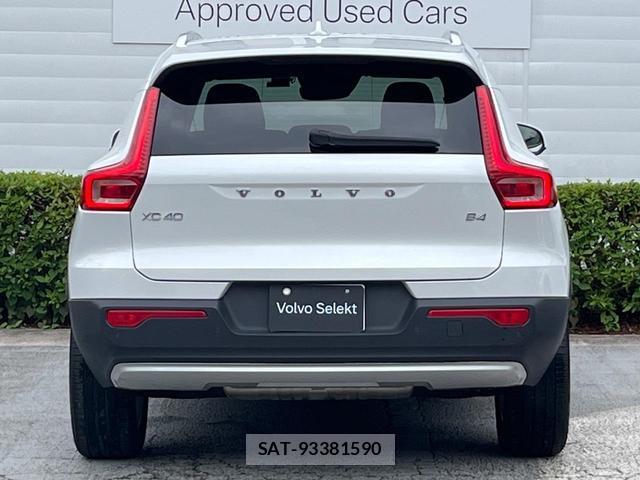 Volvo XC40 2021-09 8004872-16