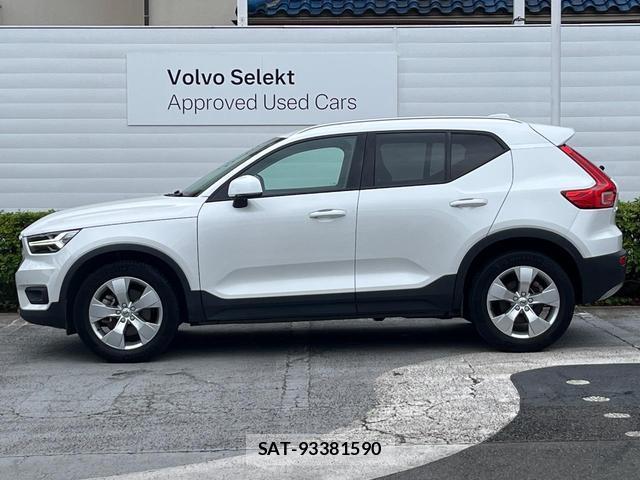 Volvo XC40 2021-09 8004872-18