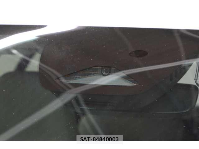 Volvo XC40 2025-07 8007043-12