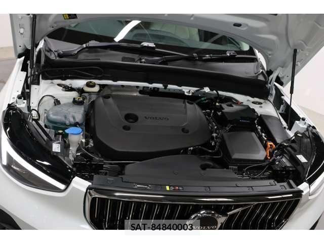 Volvo XC40 2025-07 8007043-18
