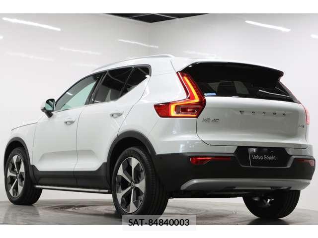 Volvo XC40 2025-07 8007043-2