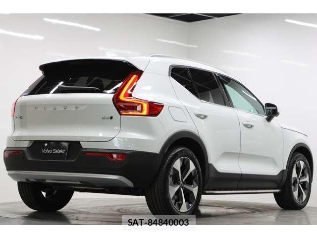 Volvo XC40 2025-07 8007043-3