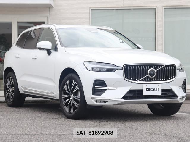 Volvo XC60 2022-10 8004853-5
