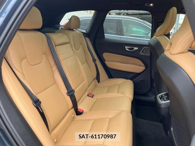 Volvo XC60 2020-12 8004870-13