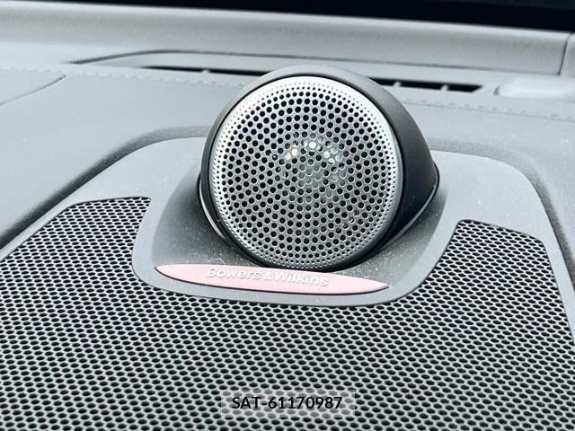 Volvo XC60 2020-12 8004870-4