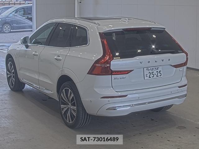 Volvo XC60 2022-05 8009291-1