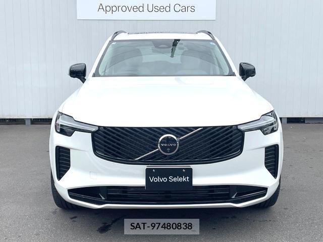 Volvo XC90 2026-04 8004574-1
