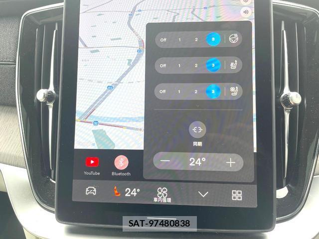 Volvo XC90 2026-04 8004574-8