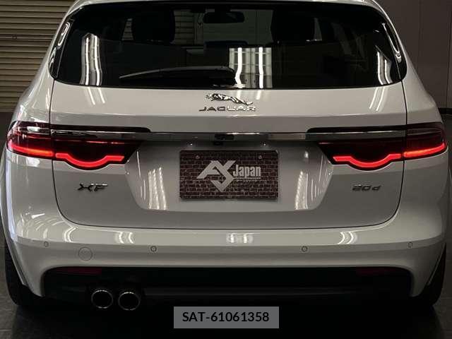 Jaguar XF 2019-09 8012628-15