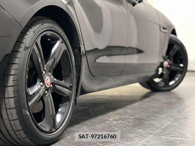 Jaguar XF 2020-04 8012629-11
