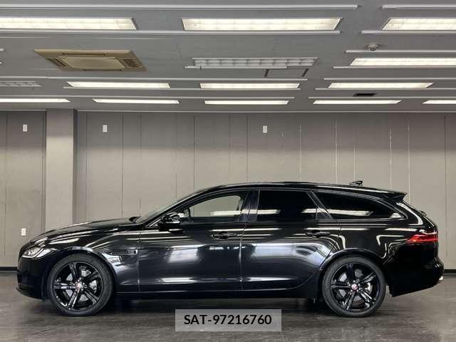 Jaguar XF 2020-04 8012629-8