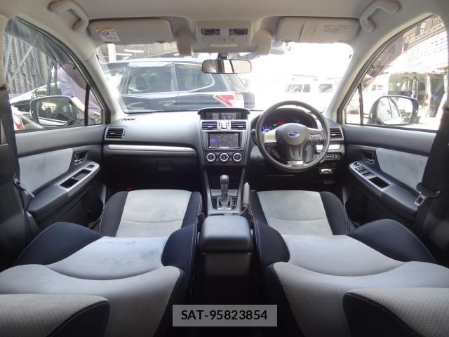 Subaru XV HYBRID 2014-01 8007318-2