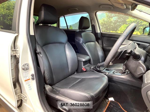 Subaru XV 2015-03 8006149-7