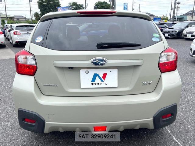 Subaru XV 2013-12 8007161-14