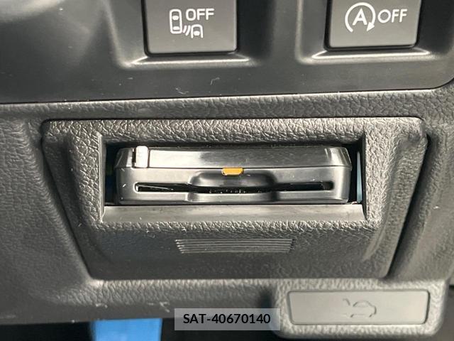 Subaru XV 2016-07 8007209-5