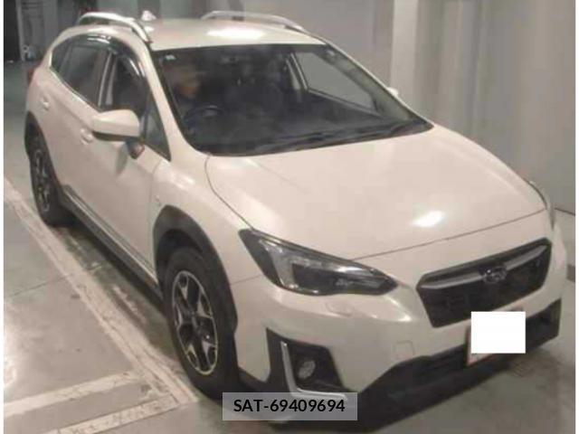 Subaru XV 2019-06 8008142-3
