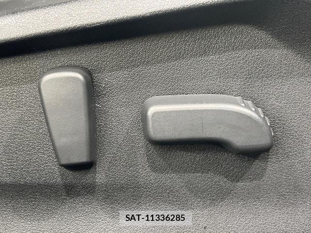 Subaru XV 2017-07 8011757-6