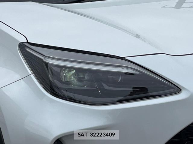 Toyota YARIS CROSS 2023-03 8003636-12