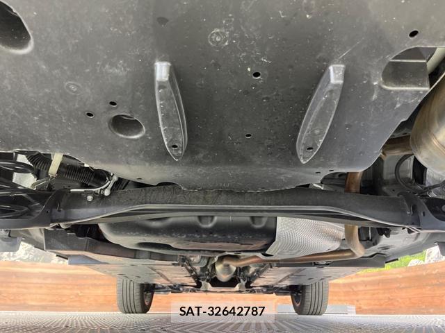 Toyota YARIS CROSS 2025-01 8004731-18