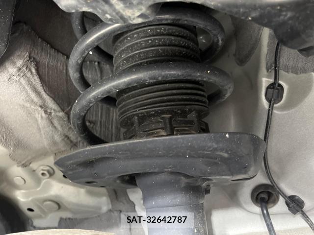 Toyota YARIS CROSS 2025-01 8004731-19
