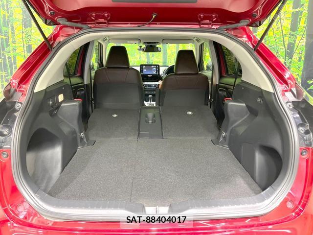 Toyota YARIS CROSS 2021-06 8005009-10
