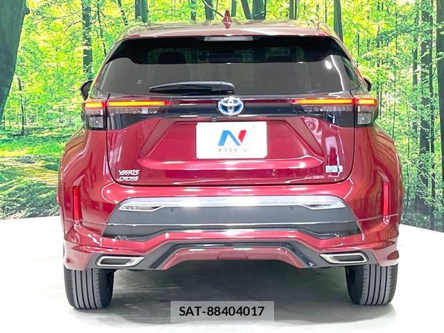 Toyota YARIS CROSS 2021-06 8005009-14