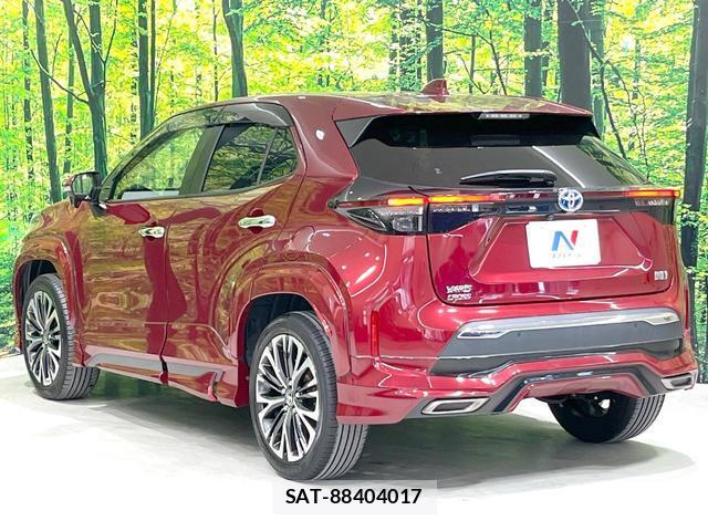 Toyota YARIS CROSS 2021-06 8005009-16
