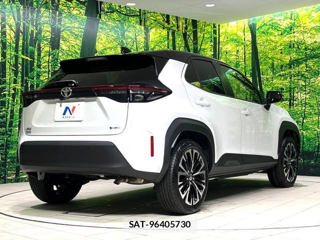 Toyota YARIS CROSS 2025-07 8005027-17